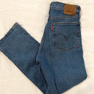 Levi's Wedgie Straight Size 26